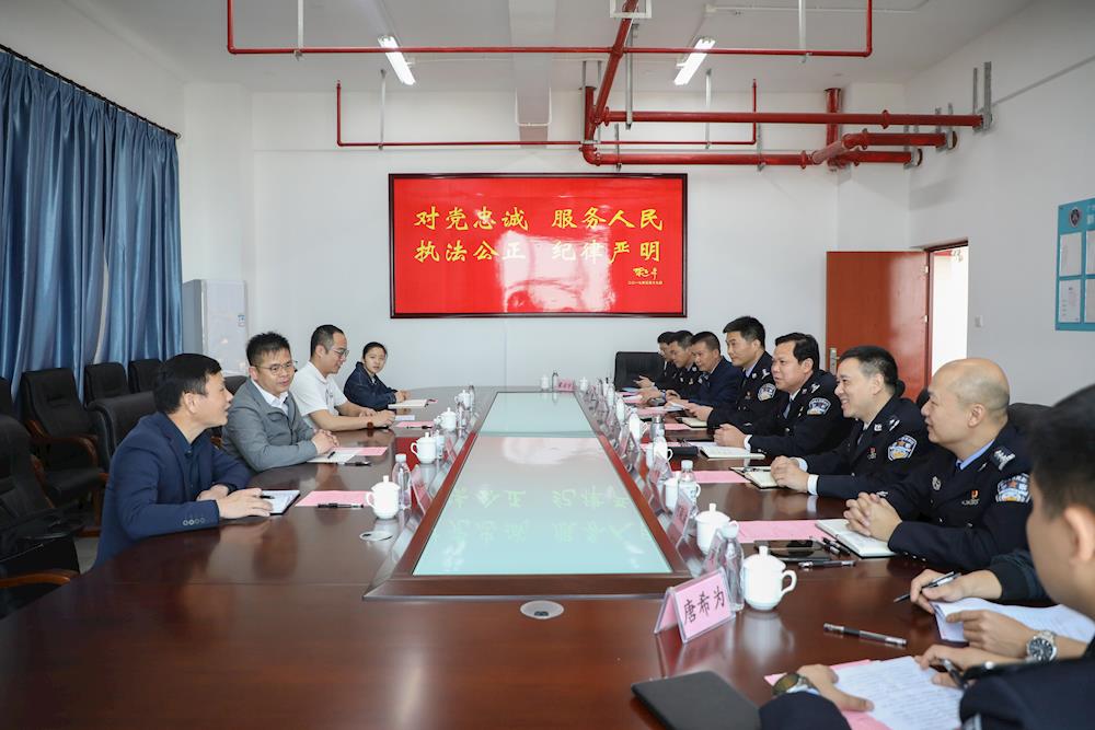 cb592cc961c44af1b800fca2f34aadbb.jpg cb592cc961c44af1b800fca2f34aadbb.jpg