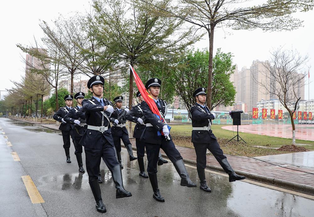 615f347fc1ca45af9651016803b92006.JPG 615f347fc1ca45af9651016803b92006.JPG