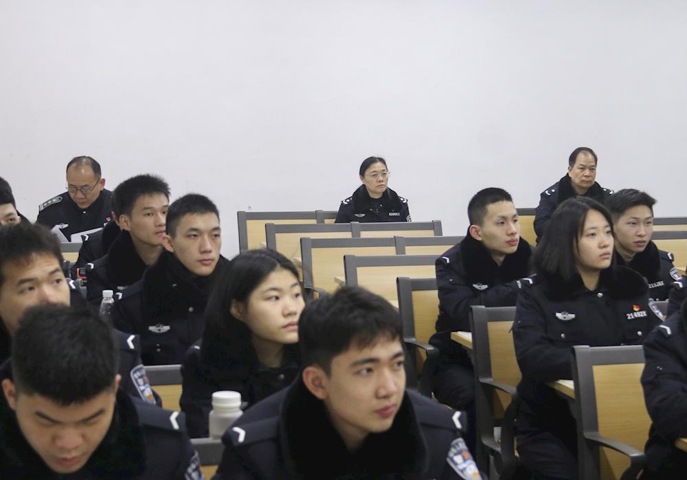 c63ed98785b74cb2b9bb5ac17e5bb02a.jpg c63ed98785b74cb2b9bb5ac17e5bb02a.jpg