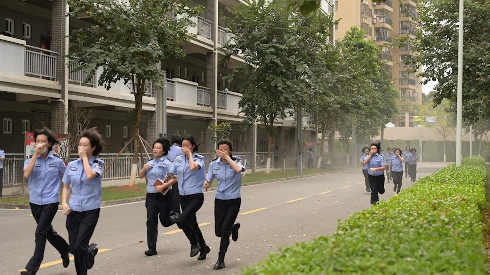 beat365联合消防救援站开展火灾疏散逃生大演练活动