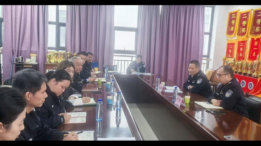 学校副校长唐魁彪一行到我院调研指导工作