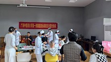 情暖金秋，健康伴行——校工会邀请广西中医药大学第一附属医院专家入校开展义诊活动