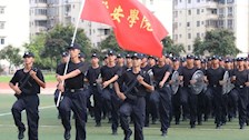 治安学院2025级学生军训风采展示